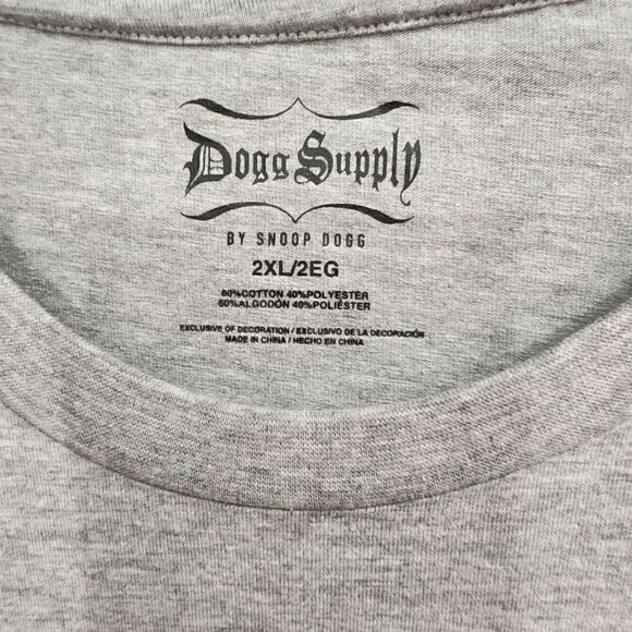 Nwt Dogg Supply by Snoop Dogg Unisex Men's Women's Sleeve Graphic Tee, Size 2XL - Picture 6 of 7